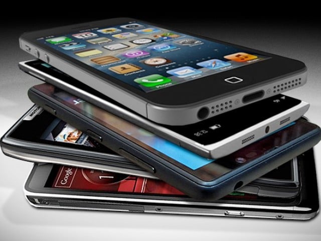 Government’s announcement to provide smartphones to citizens in installments